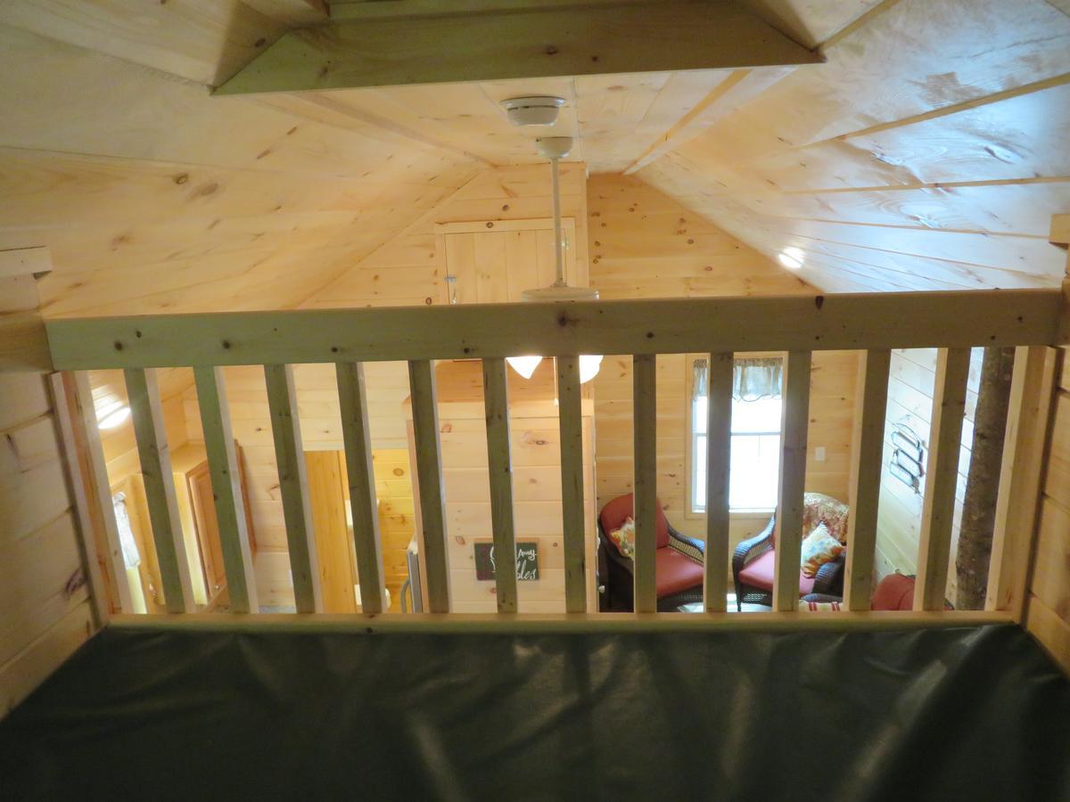 Okie Dokie Cabins Tamworth Экстерьер фото