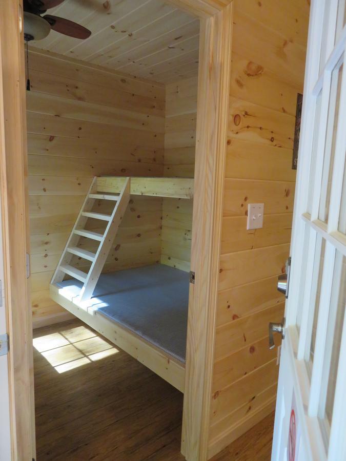 Okie Dokie Cabins Tamworth Экстерьер фото